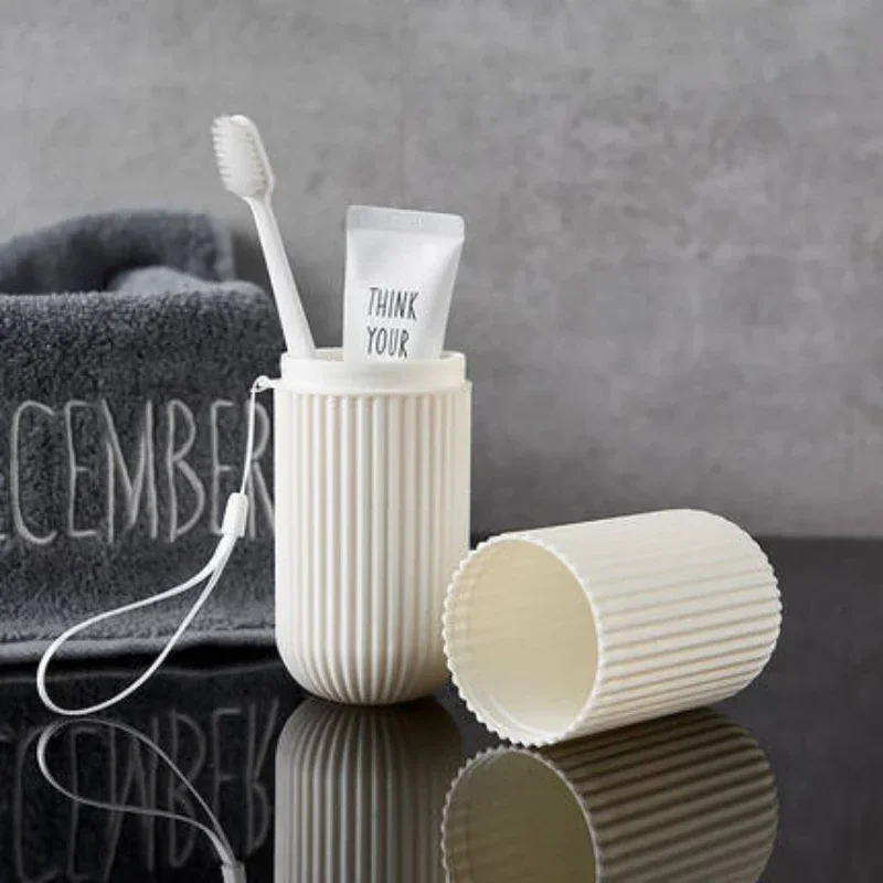 Travel Toothbrush Cup Box Roun - Home Goods Bathroom Storage のレビューと価格