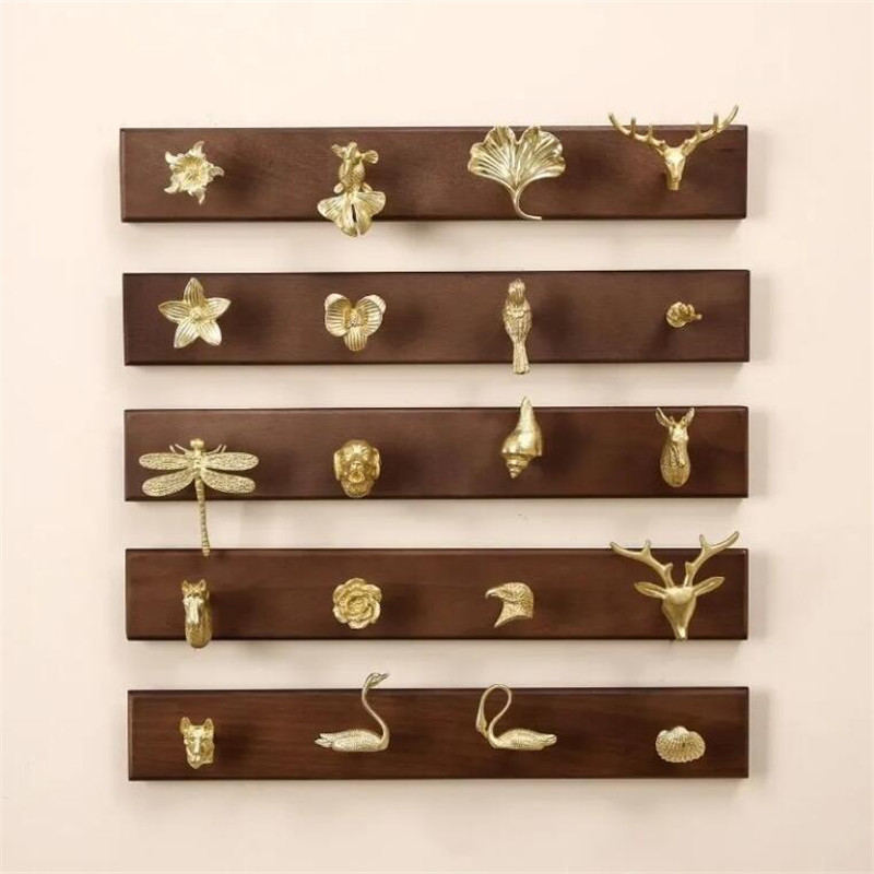 Wall Mount Row Hook Brass Anim - Zara Home Bathroom Accessories のレビューと価格